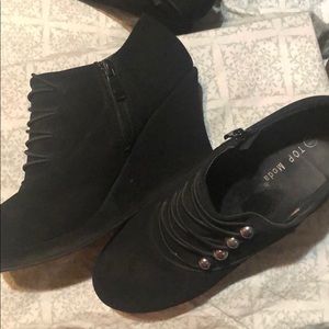 Black wedge booties